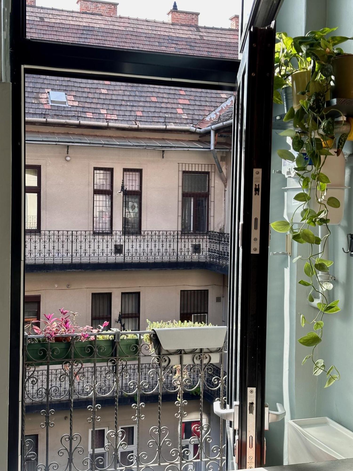 Centrally Located Studio Near Keleti Palyaudvar Budapesta Exterior foto